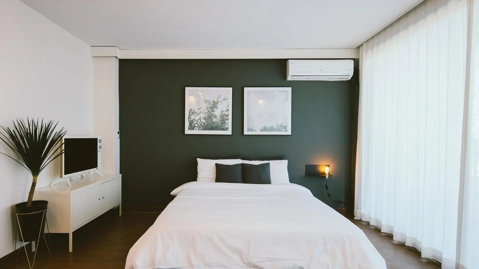 Guest house Jeju Attracting36 5 Individual Pension