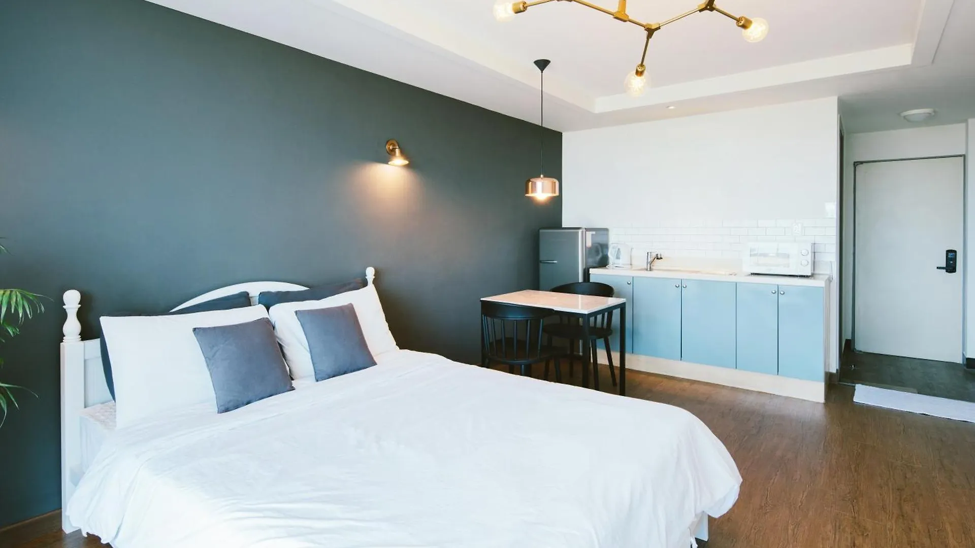 Jeju Attracting36 5 Individual Pension Guest house